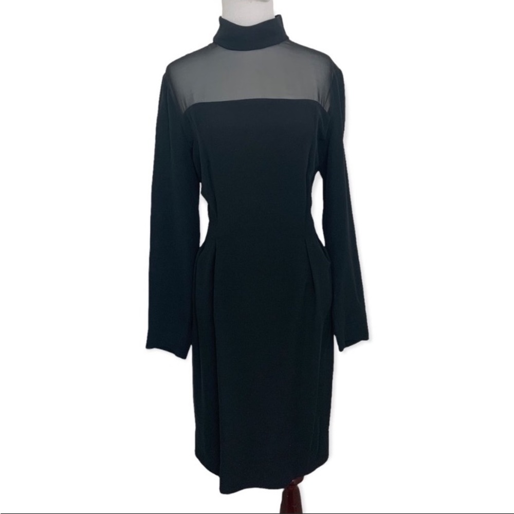 Bergdorf Goodman Beautiful Classic Dress